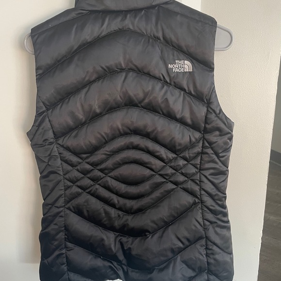 North Face Vest - Picture 2 of 4